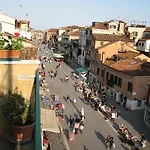 Ca' Delfina Venetië
