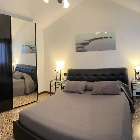 Ca' Delfina * Velence