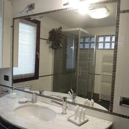 Ca' Delfina Apartman *